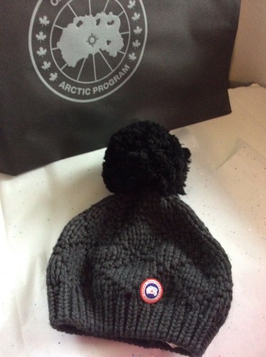 Canada Goose Oversized PomPom Cable 