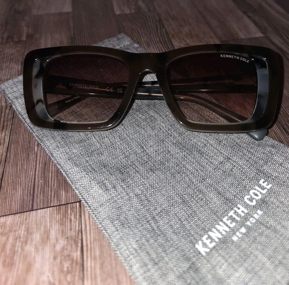 Óculos de sol feminino Kenneth Cole Reaction KC00027 45F - Imagem 2 de 4