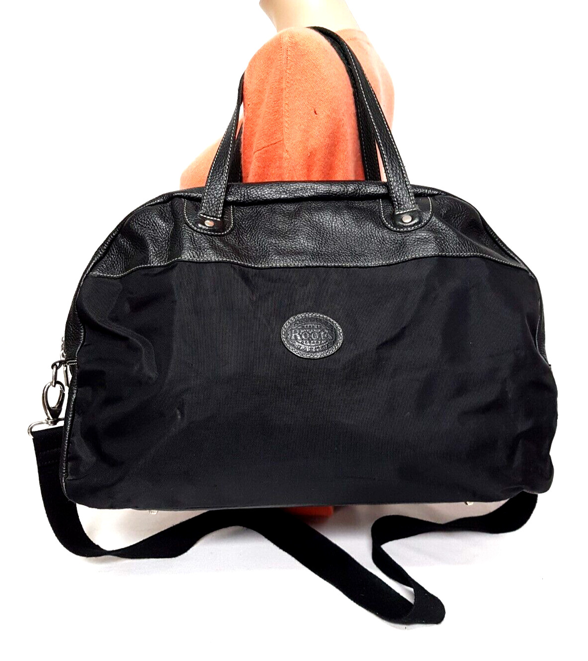 ROOTS CANADA BEING ERICA BLACK LEATHER NYLON DUFFLE S… Gem