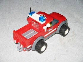 LEGO City 7942 ~ Off-Road Fire Rescue ~ Fire Station Pick-Up