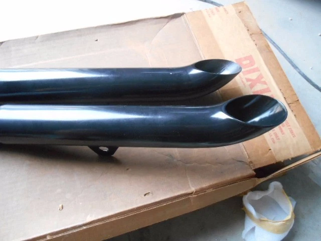 Nuevo de Lote Antiguo Mac 57-85 Harley Davidson Sportster Escape Doble Escalonado 2" Negro Turnout Foto 2 de 4