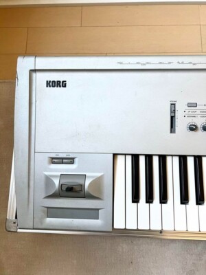 KORG TRITON Pro 76-key Synthesizer Keyboard White Good | eBay