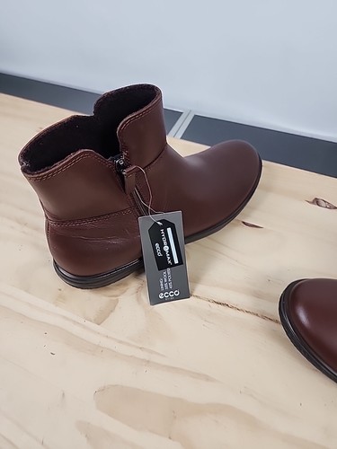 ECCO Chase II Hydromax Zip Ankle Boot Women's. 39 / 8 -8.5 Reddish Brown New - Picture 7 of 14