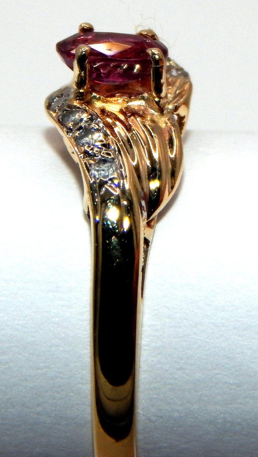 14k Gold Diamond & Ruby Ring - image 5