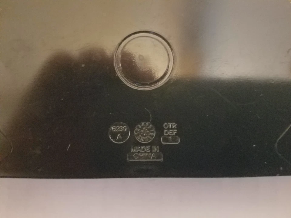 Funda y clip de cinturón Otter Box Defender 6930A Defender 1 clip de cinturón OtterBox Foto 3 de 4