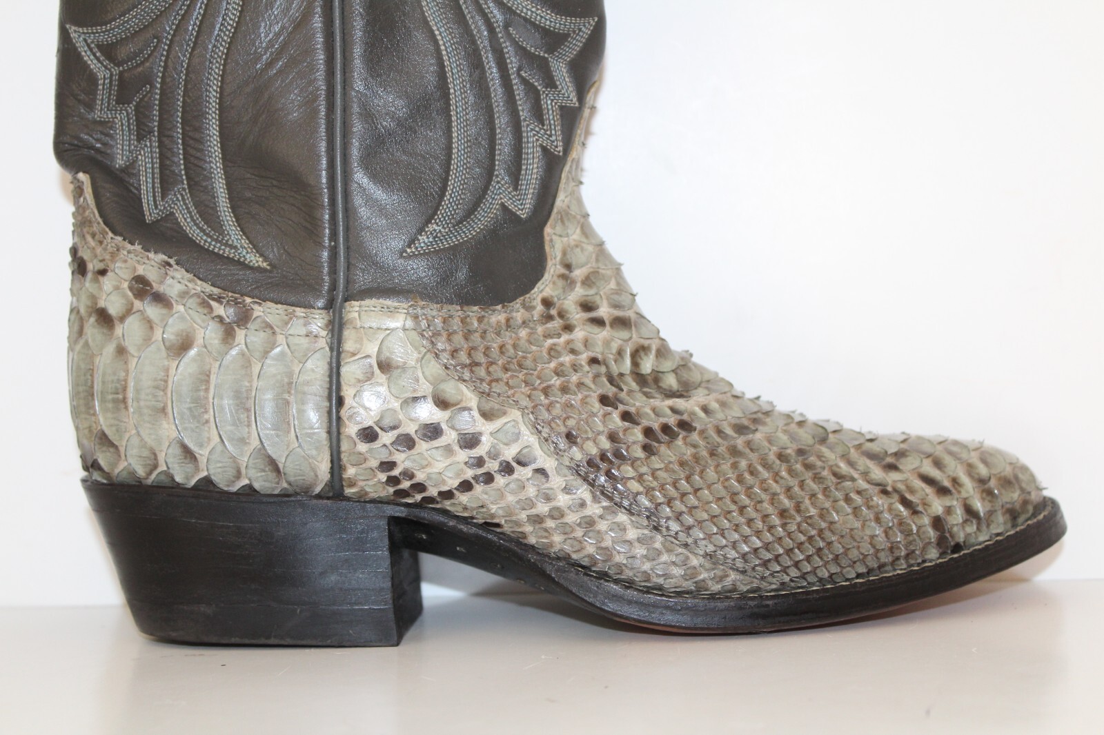 Tony Lama Gold Label Back Cut Python Snakeskin Co… - image 4