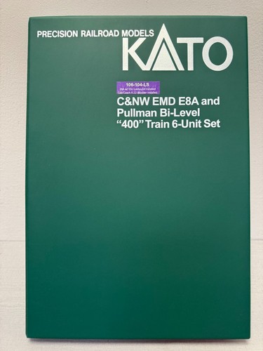 Kato 106-104-LS N Scale C&NW EMD E8A & Pullman Bi-Level "400" Train 6-Unit-Set - Picture 6 of 14
