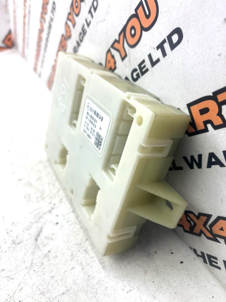 MERCEDES GL350 X166 AMG 2013 SAM MODULE REAR A1669003408 - Image 4 of 4