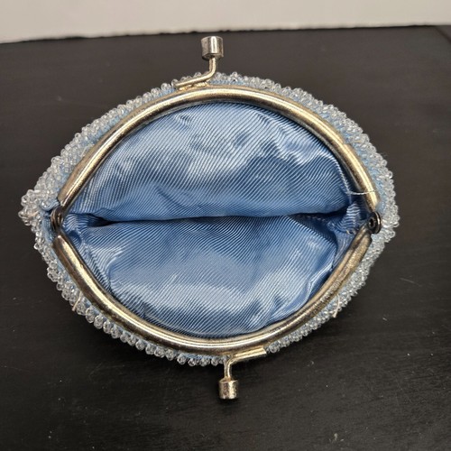 Vintage Light Blue Beaded Embroidered Silk Lined Small Coin Purse Bag 50's Snap - Picture 6 of 8