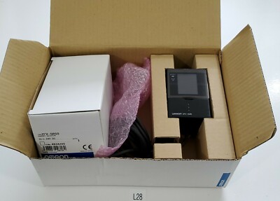 *NEW IN BOX* Omron ZFV-R5025 Smart Sensor Photoelectric Sensor 24VDC + Warranty!