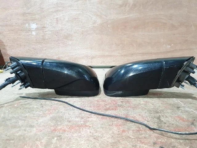 Espejo retrovisor lateral izquierdo Chevrolet Trax 2014 negro Foto 3 de 4