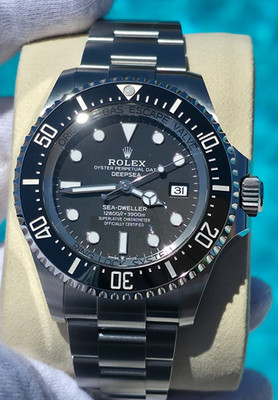 Rolex Sea-Dweller Deepsea   Ref. 136660 | Lightly Worn | Complete Set | 2023