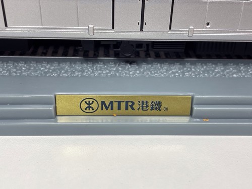 80M 1:87 Scale Diecast Model MTR Hong Kong Kwun Tong Line Red & White - Ltd Ed - Picture 20 of 20