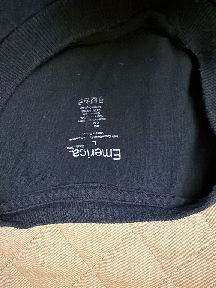 Camisa Emerica grande para hombre Foto 3 de 3