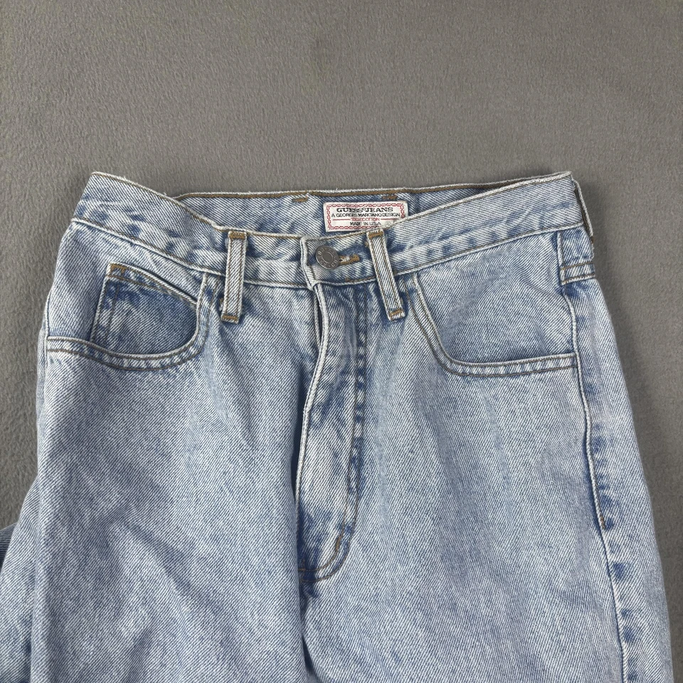 Jeans feminino vintage Guess by Georges Marciano 29 lavagem leve feito nos EUA anos 90 - Imagem 3 de 4