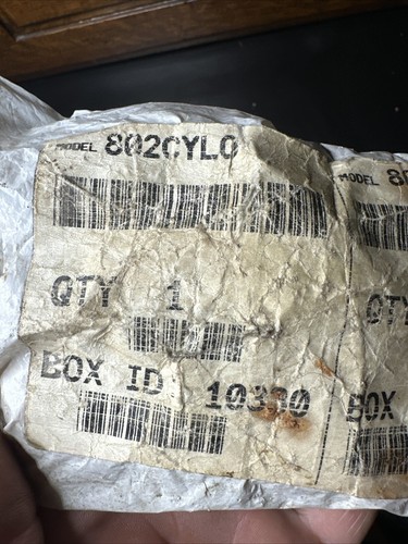 Cilindro 802 de repuesto de abrazadera de alimentación neumática DestaCo para sujeción 802CYL0 - Imagen 4 de 4