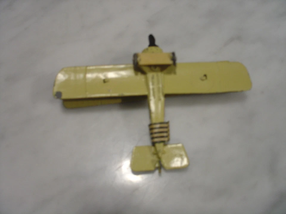 Avión de metal fundido a presión polaco vintage pzl p-110 militar amarillo naranja n.º B-09 Foto 3 de 4