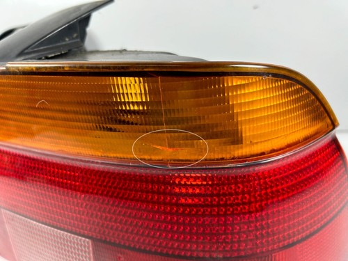 BMW E39 540i 528i 1996-98 PASAJERO FRENO LUZ TRASERA OEM - Imagen 2 de 4