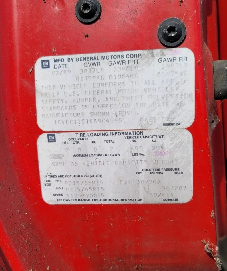 88-91 Buick Reatta Rear Complete Tail Light Lights Lamps (Hazey Lens) Tested - Image 4 of 4