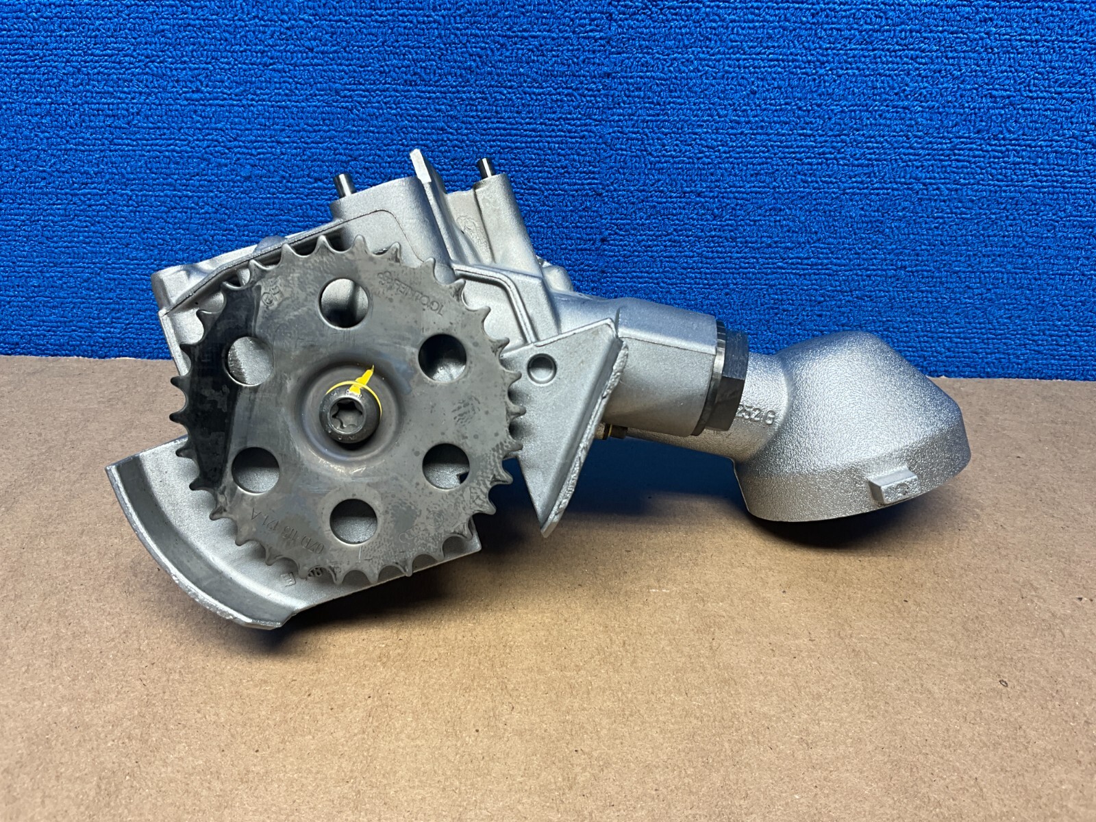 2005 - 2010 BENTLEY CONTINENTAL GTC ENGINE OIL PUMP OEM