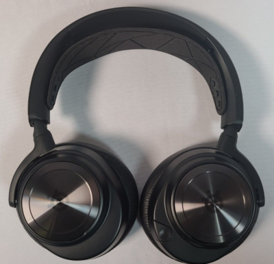 SteelSeries (61528) Arctis Nova Pro Wired Over-Ear Gaming Headset