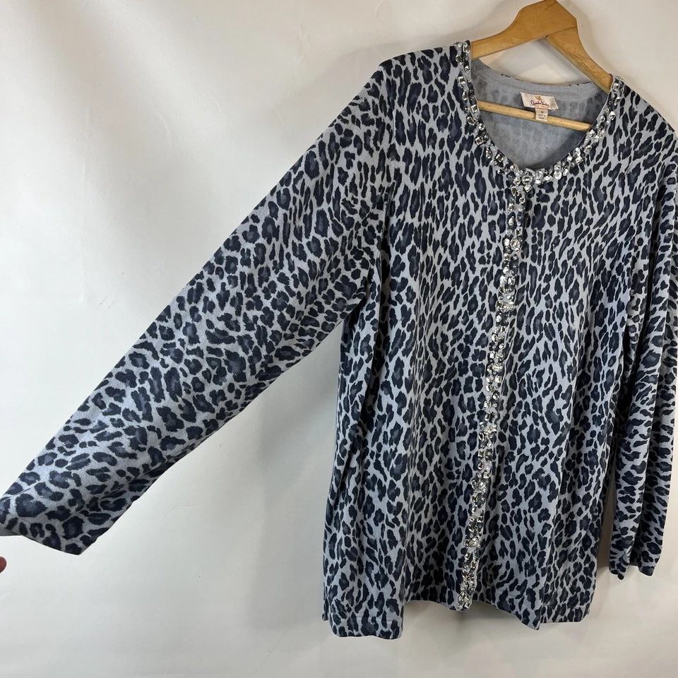 Quacker Factory Womens Cardigan Sweater Size 1X Blue Leopard Rhinestone Beaded - Image 4 of 4