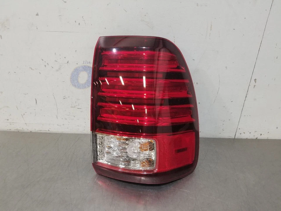 06 2006 LEXUS LX470 CUARTO PANEL MONTADO LUZ TRASERA LÁMPARA PASAJERO DERECHO Foto 3 de 4