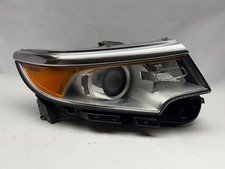 2011-2014 Ford Edge Passenger Right Side Headlight Assembly Halogen 2011-2014 Ford Edge Passenger Right Side Headlight Assembly Halogen