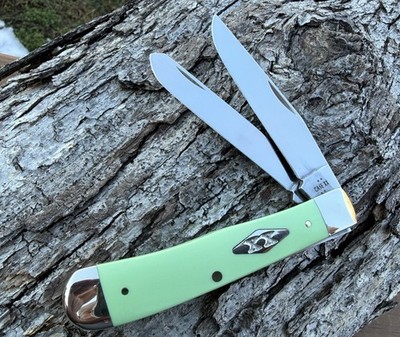 CASE XX *b 2026 SMOOTH MINT GREEN SYNTHETIC TRAPPER KNIFE KNIVES