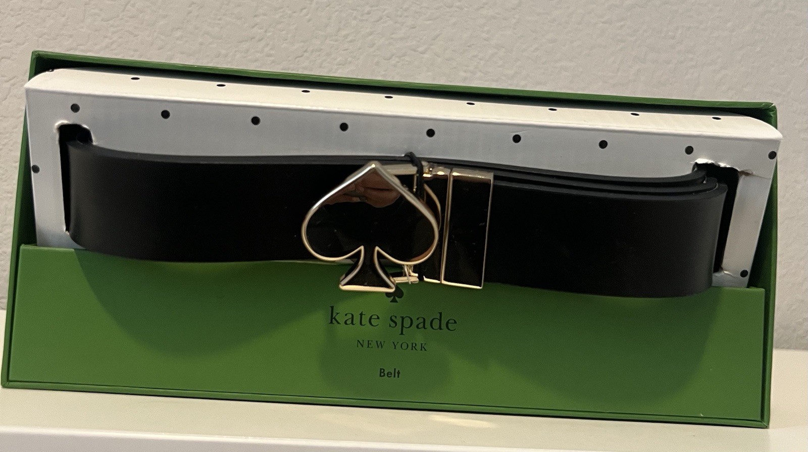 NWT Sz L/XL Kate Spade NY Belt  Genuine Leather Women's reverses Black To White