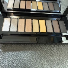 MAC Nutcracker Sweet Warm Eye Compact ($144 Value) Limited Edition **Authentic**