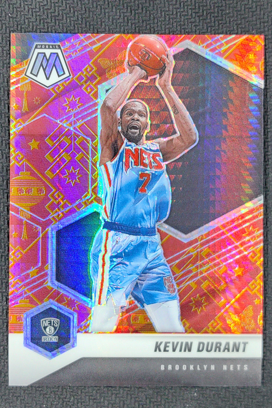2020-21 Panini Mosaic Kevin Durant Lucky Envelopes 8/8 #7 Nets