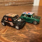 Hot Wheels 02 Treasure Hunt Morris Mini Cooper Blk + Green - Redline Real Riders