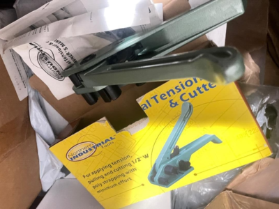#ad Manual Tensioner amp; Cutter Northern Industrial Tools 1 2quot;W poly Strapping GUC V21 $14.99