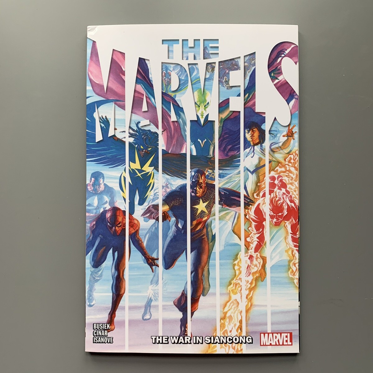 The Marvels Vol 1 The War In Siancong TPB (Kurt Busiek Captain