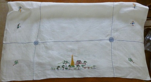 De colección. TELA DE MESA DE LINO Punto de cruz oriental Pagoda Riksha Puntos pequeños 35 X 35 - Imagen 11 de 12
