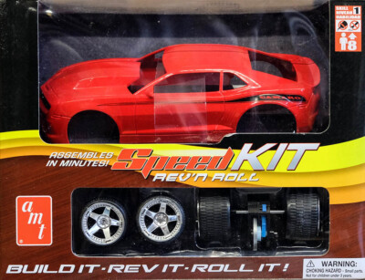 2012 Chevrolet Camaro Rev'n Roll Kit Aufziehbausatz 1:20 AMT Model AMTF100
