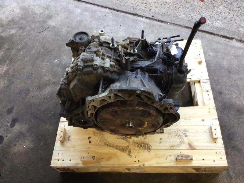 2010 KIA SEDONA 3.8L 6 CYL AUTOMATIC TRANSMISSION 180,212 MILES OEM+ - Image 3 of 4