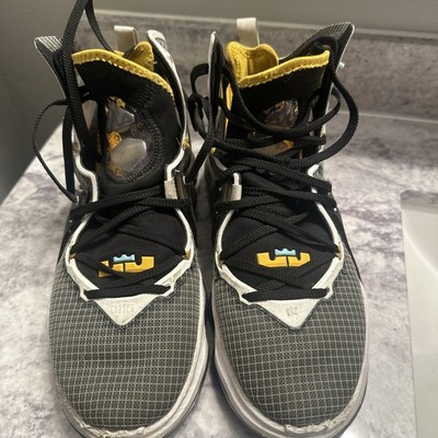 ヤンガスタンク 黒 ゴールドロゴ　3.5ガロン Nike LeBron 19 Graduate Black University Gold (CZ0203-002) Men's