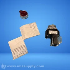 Allen Bradley 800T-2HGH2KB6AX Series V Selector Switch FNIP