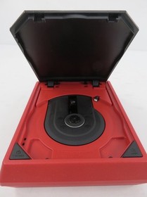 Nintendo Wii Mini Red Console Bundle + Smash Bros Brawl