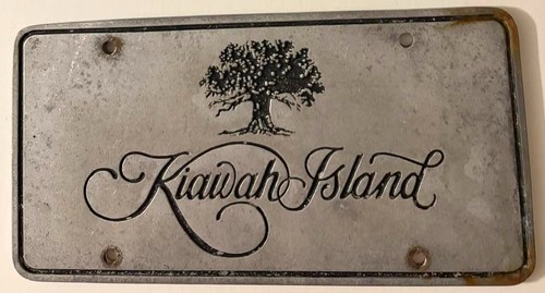 Vintage Kiawah Island Booster License Plate South Carolina Golf Resort HEAVY