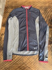 Under Armour Soft Shell SZ M Excellent Condition, 90 Retail, Quality, Light