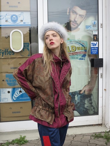 Nike Rembourré Veste Capuche Rétro Pluie à Vintage Fermeture Éclair