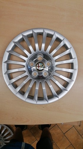 SERIE 4 BORCHIE COPRICERCHI COPPE RUOTA 16 PER ALFA ROMEO GIULIETTA ORIGINALI - 第 2/4 張圖片