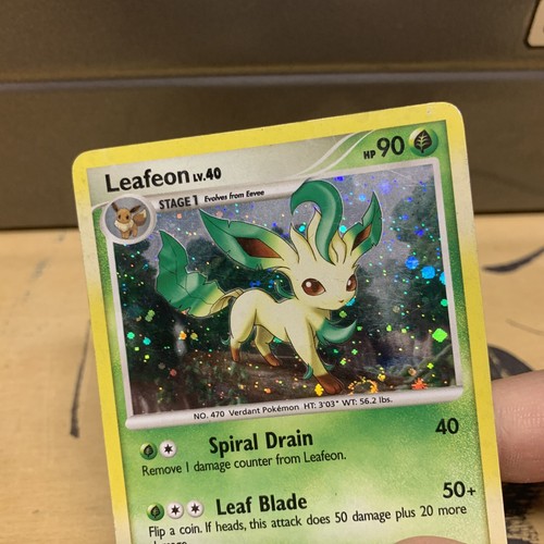 Pokemon Leafeon 24/100 Holo Rare Majestic Dawn Diamond And Pearl Vintage MP-HP - Picture 3 of 8