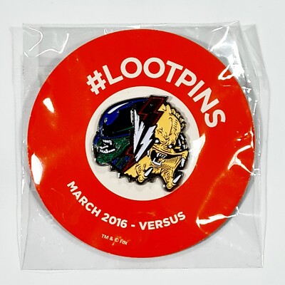 #Lootpins 2016 Fox ''VERSUS'' Aliens vs Predators NEU! Horror/SciFi Badge/Button