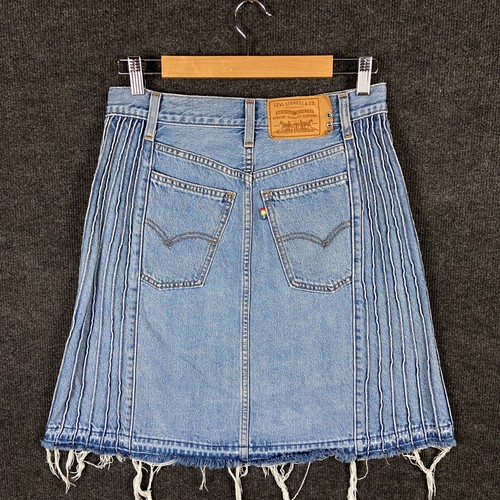 Levi's Womens Skirt Size S Pride Edition Blue Denim A-Line Pockets Logo Zip Fly - Picture 18 of 24