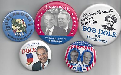 1996 BOB DOLE & JACK KEMP CAMPAIGN BUTTONS - COLLECTION D