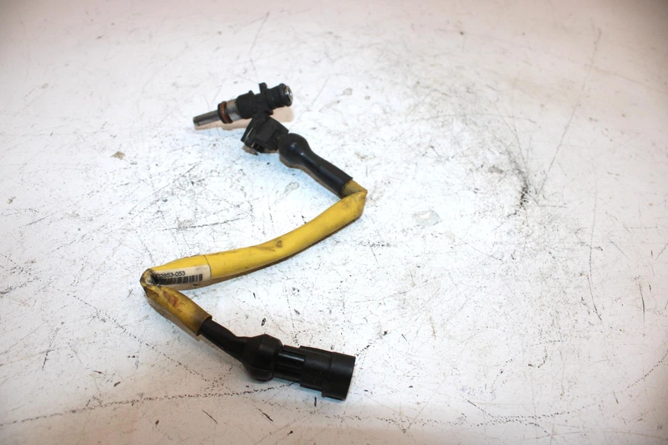 06 Inyector de combustible Polaris Fusion 900 OEM (amarillo) 1202853-027 4011756 Q1665 Foto 2 de 4
